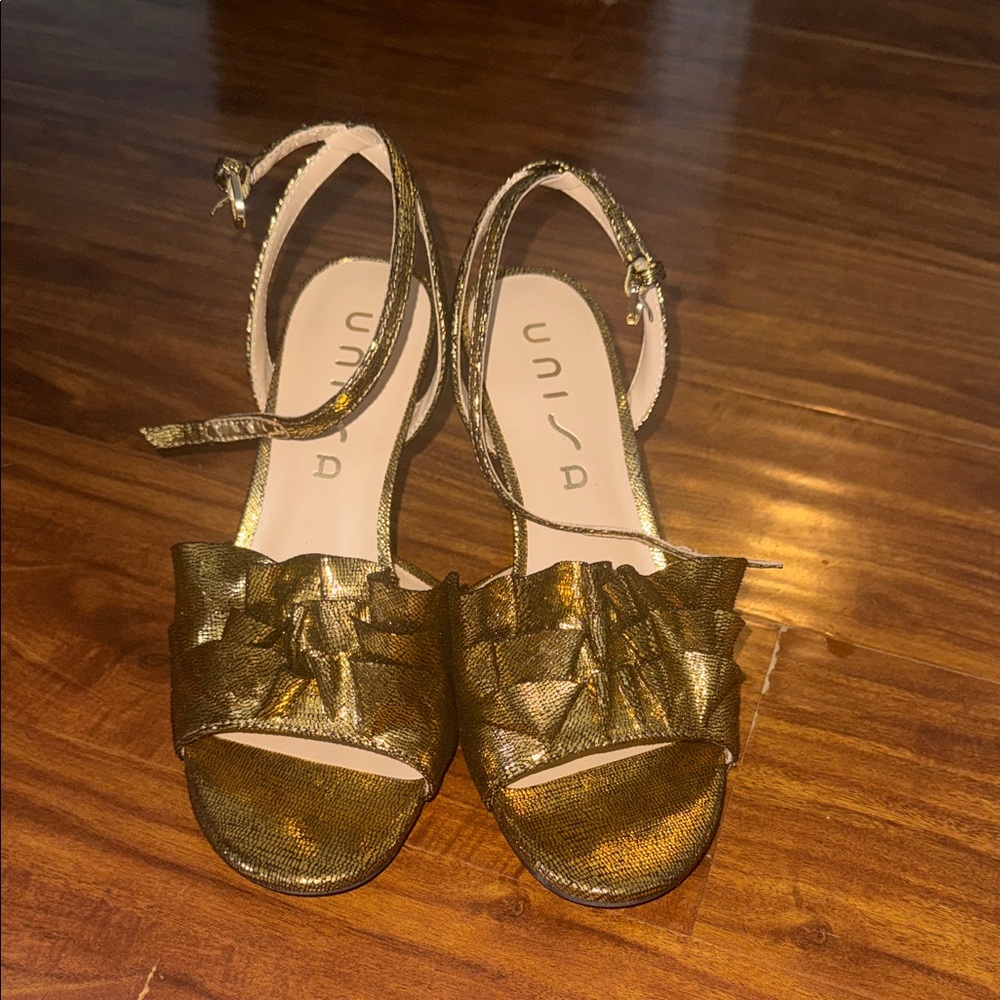 Unisa Metallic Gold Ruffle Heels